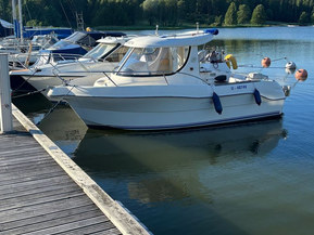 Örnvik 580 pilothouse