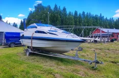 Bayliner 2150