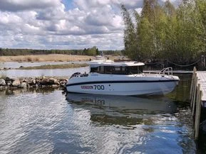 Bella 700 Patrol