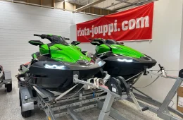 Kawasaki Ultra 310 LX-S