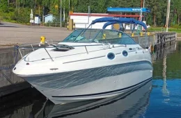 Sea Ray 240 Sundancer