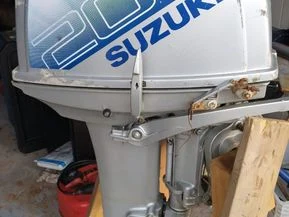 Suzuki DT 20