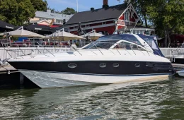 Princess V42