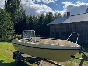 Terhi Muu malli 415 R