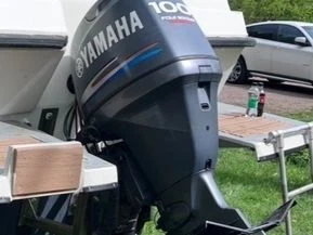 Yamaha F100 LB F100