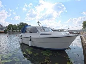 Bella 8001