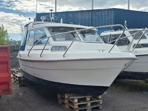 Bella 703
