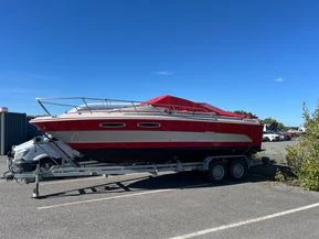 Sea Ray 220 CC